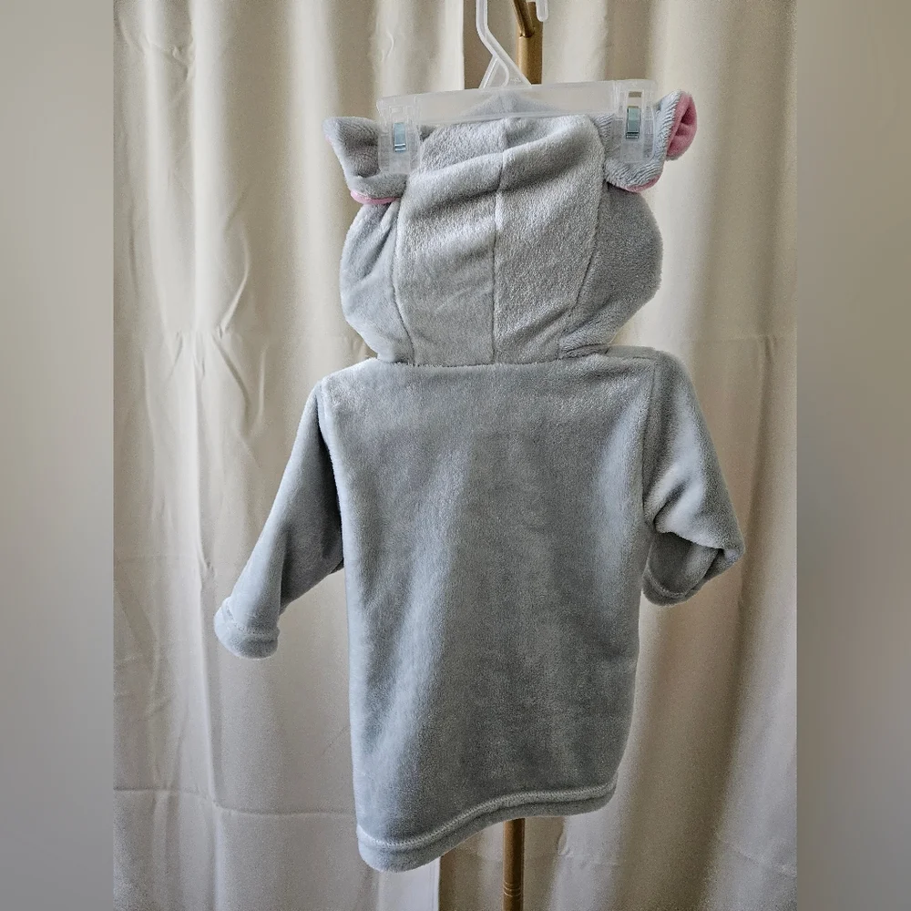 NWT Baby Girl Elephant Hooded Bath Robe 0–9M Soft Plush Cozy Cute 🐘💗
